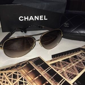 CHANEL 💎 4195Q Pilot Sunglasses